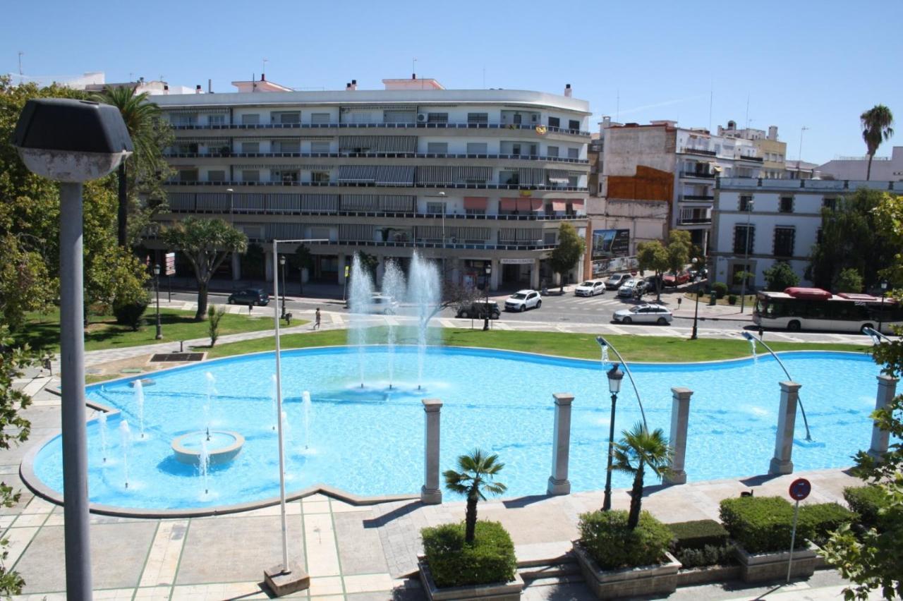 Apartamentos Turisticos Mamelon Jerez de la Frontera Eksteriør billede