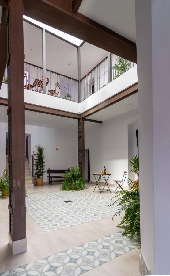 Apartamentos Turisticos Mamelon Jerez de la Frontera Eksteriør billede