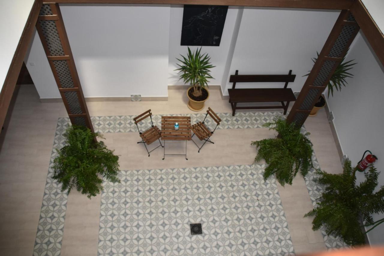 Apartamentos Turisticos Mamelon Jerez de la Frontera Eksteriør billede