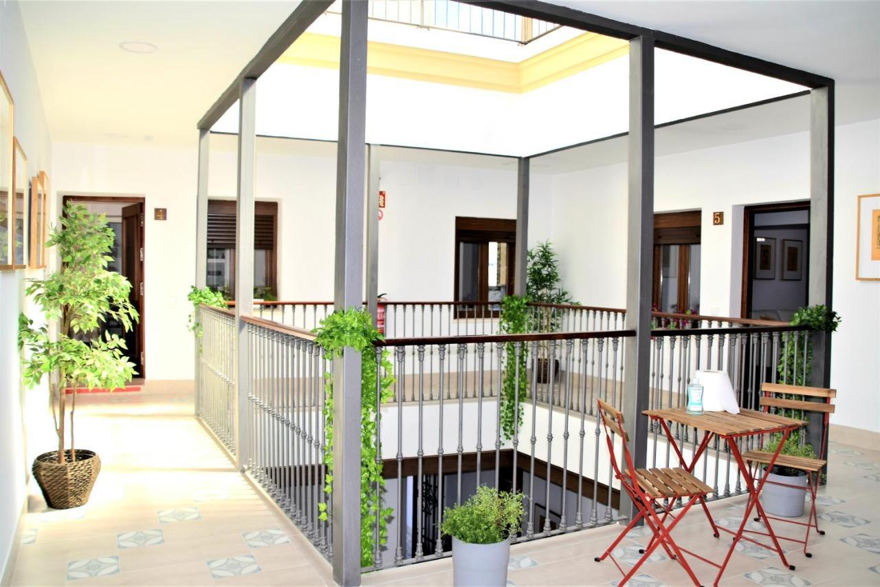 Apartamentos Turisticos Mamelon Jerez de la Frontera Eksteriør billede