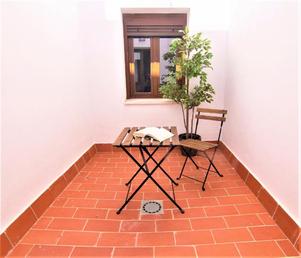 Apartamentos Turisticos Mamelon Jerez de la Frontera Eksteriør billede