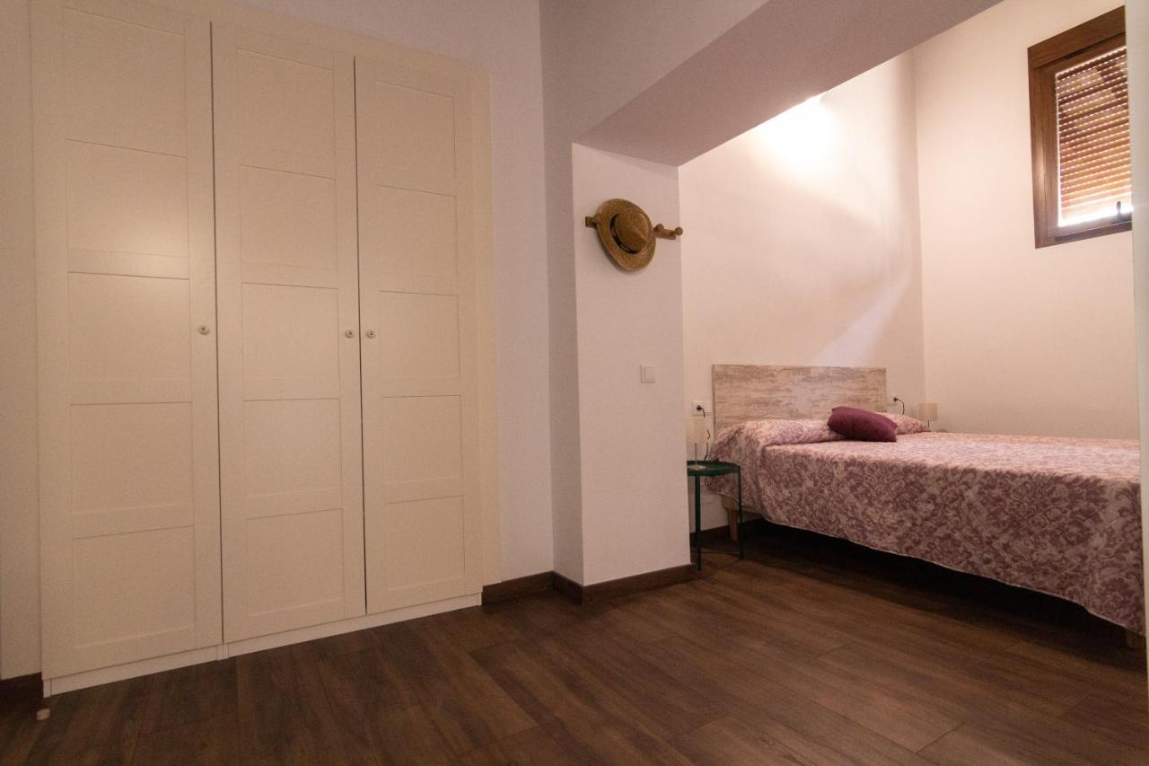 Apartamentos Turisticos Mamelon Jerez de la Frontera Eksteriør billede