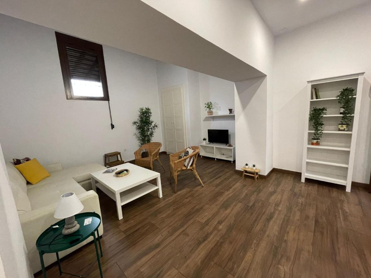 Apartamentos Turisticos Mamelon Jerez de la Frontera Eksteriør billede
