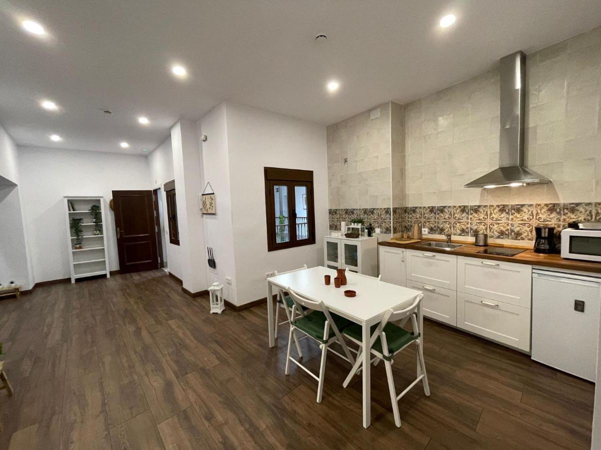 Apartamentos Turisticos Mamelon Jerez de la Frontera Eksteriør billede
