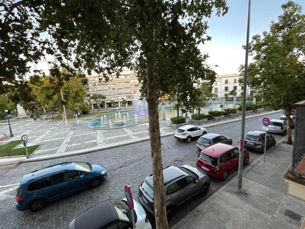 Apartamentos Turisticos Mamelon Jerez de la Frontera Eksteriør billede